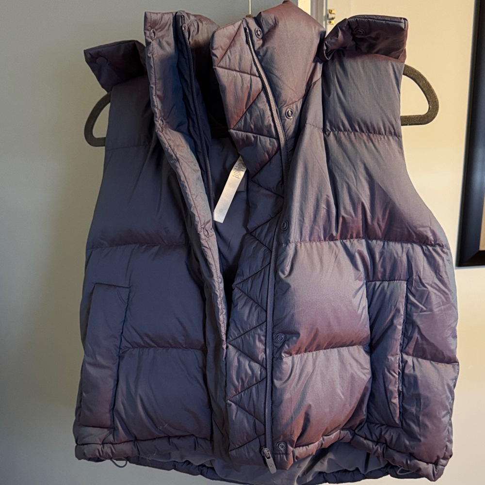Puffer Vest in iridescent Purple